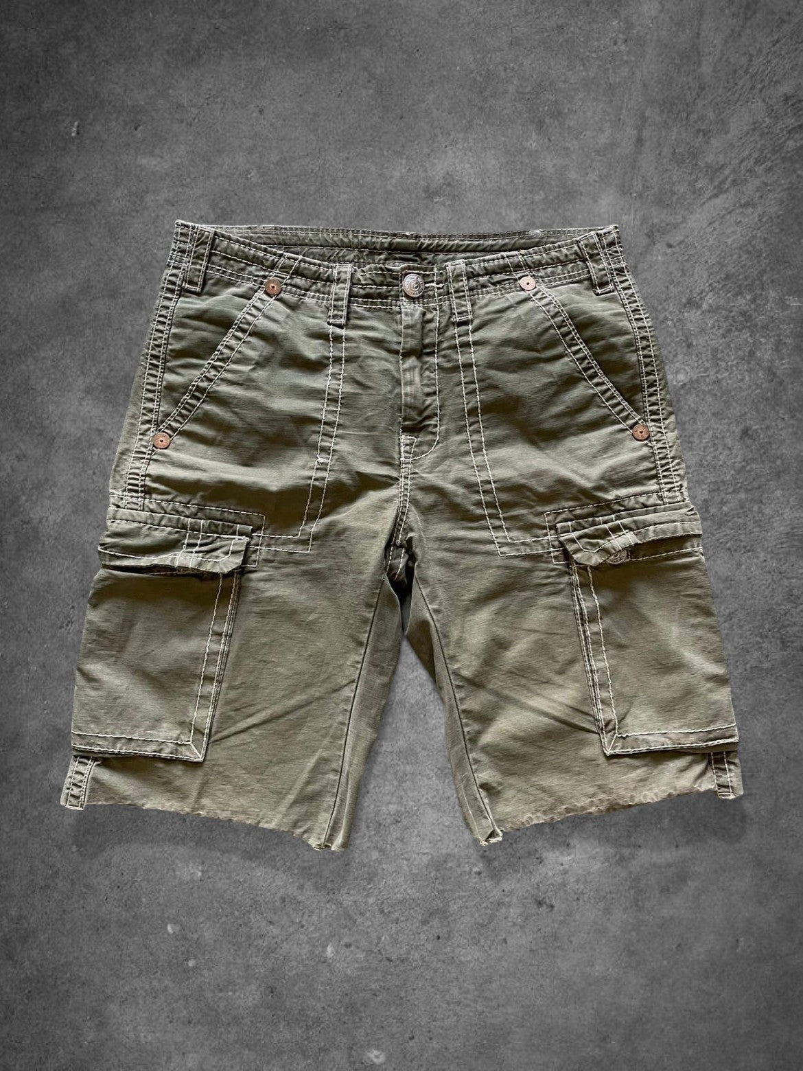 True Religion Short - W32