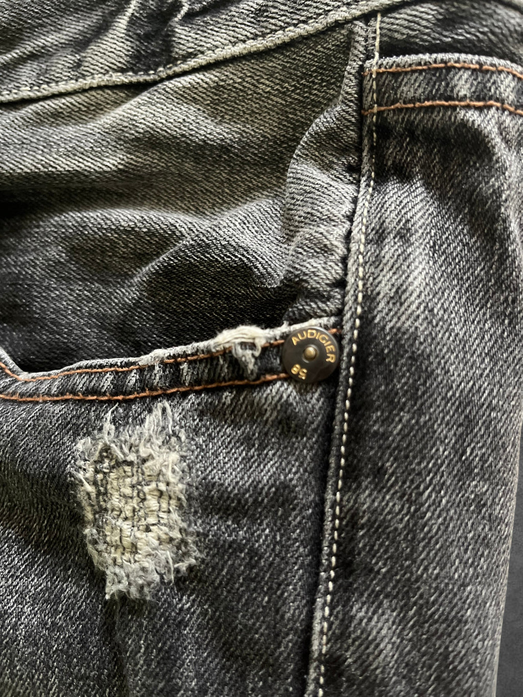 Christian Audigier Distressed Denim - L